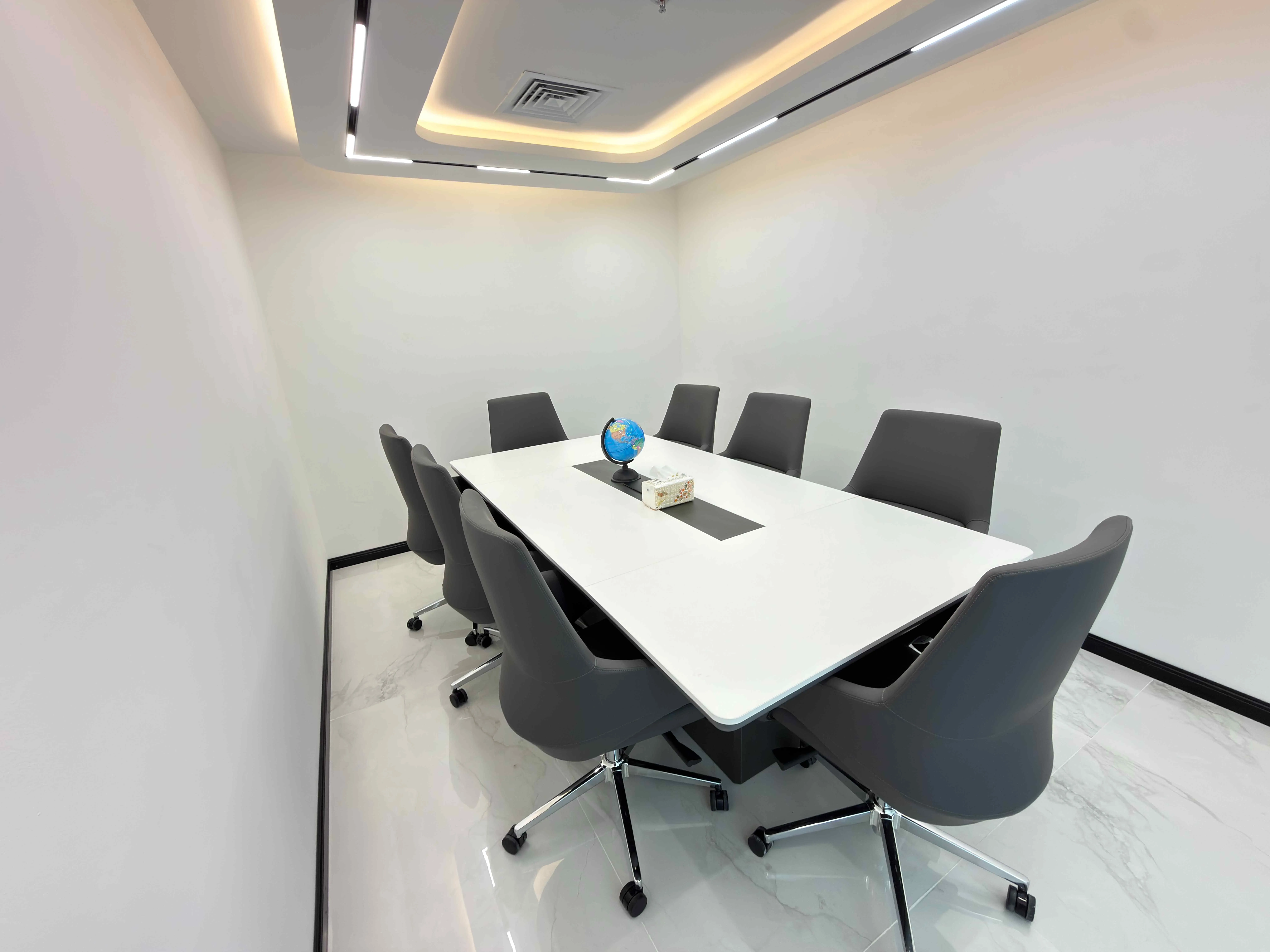 Smart Founders Business Center · 1